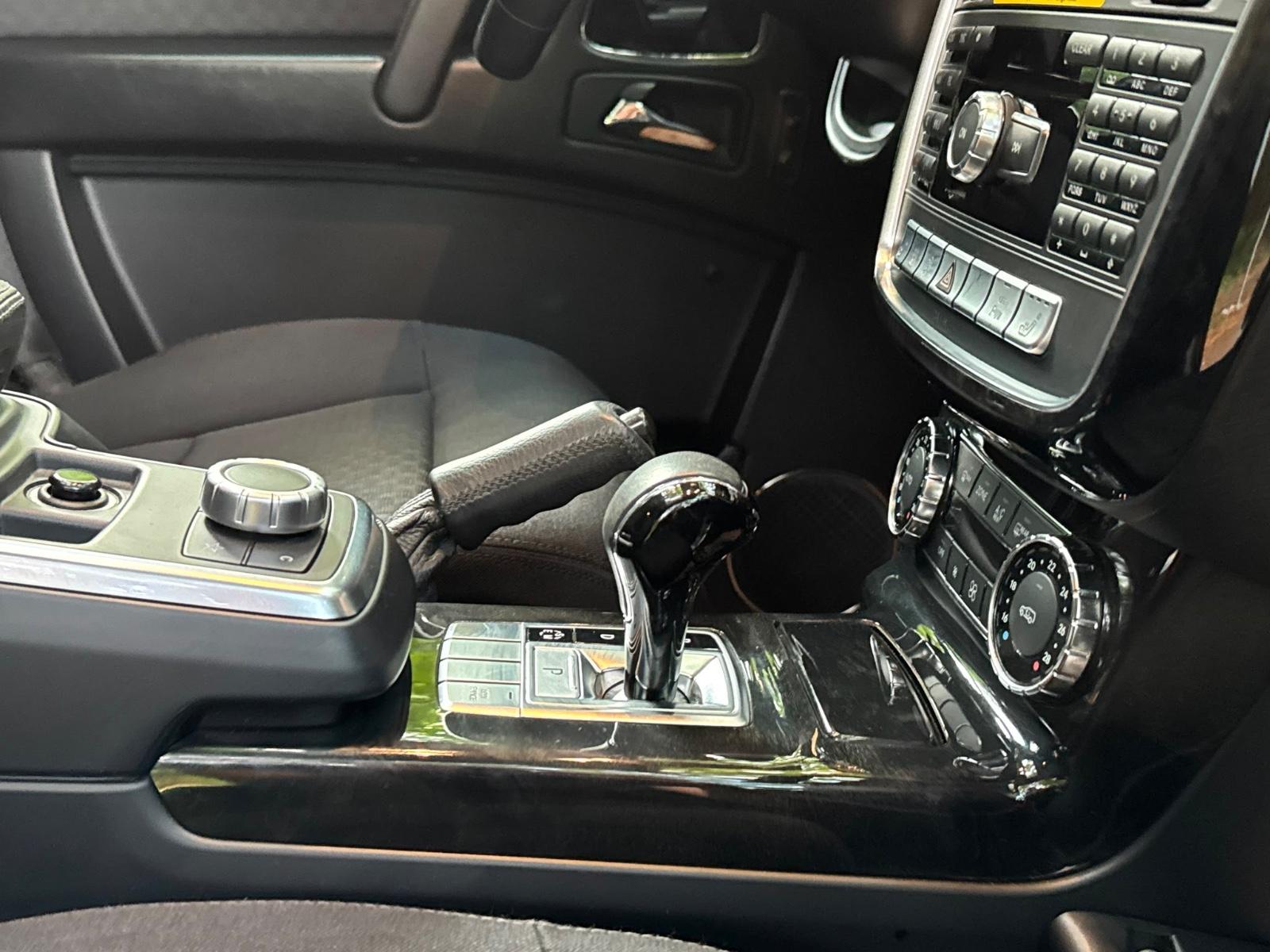 MERCEDES-BENZ G 350 BLUETEC 3.0 V6 211ch 4MATIC - PACK SPORT - CUIR - TOIT OUVRANT - XÉNON - SIÈGES ÉLECTRIQUES