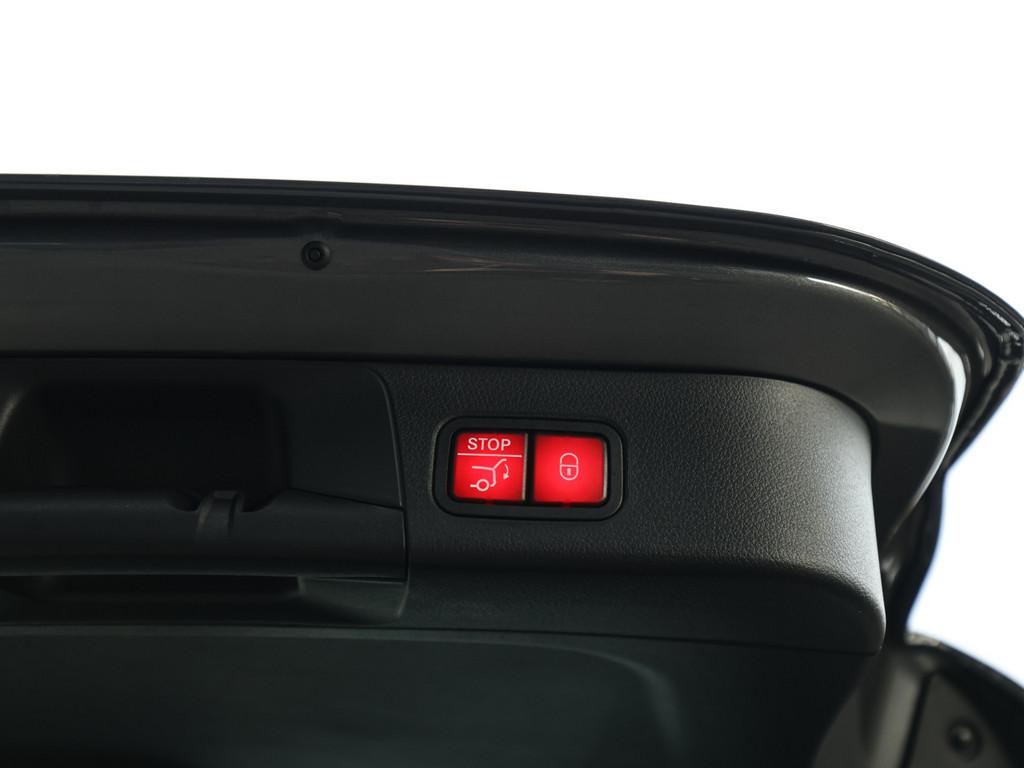 Mercedes-Benz B 180 Progressive Advanced Plus Distr. LED Navi