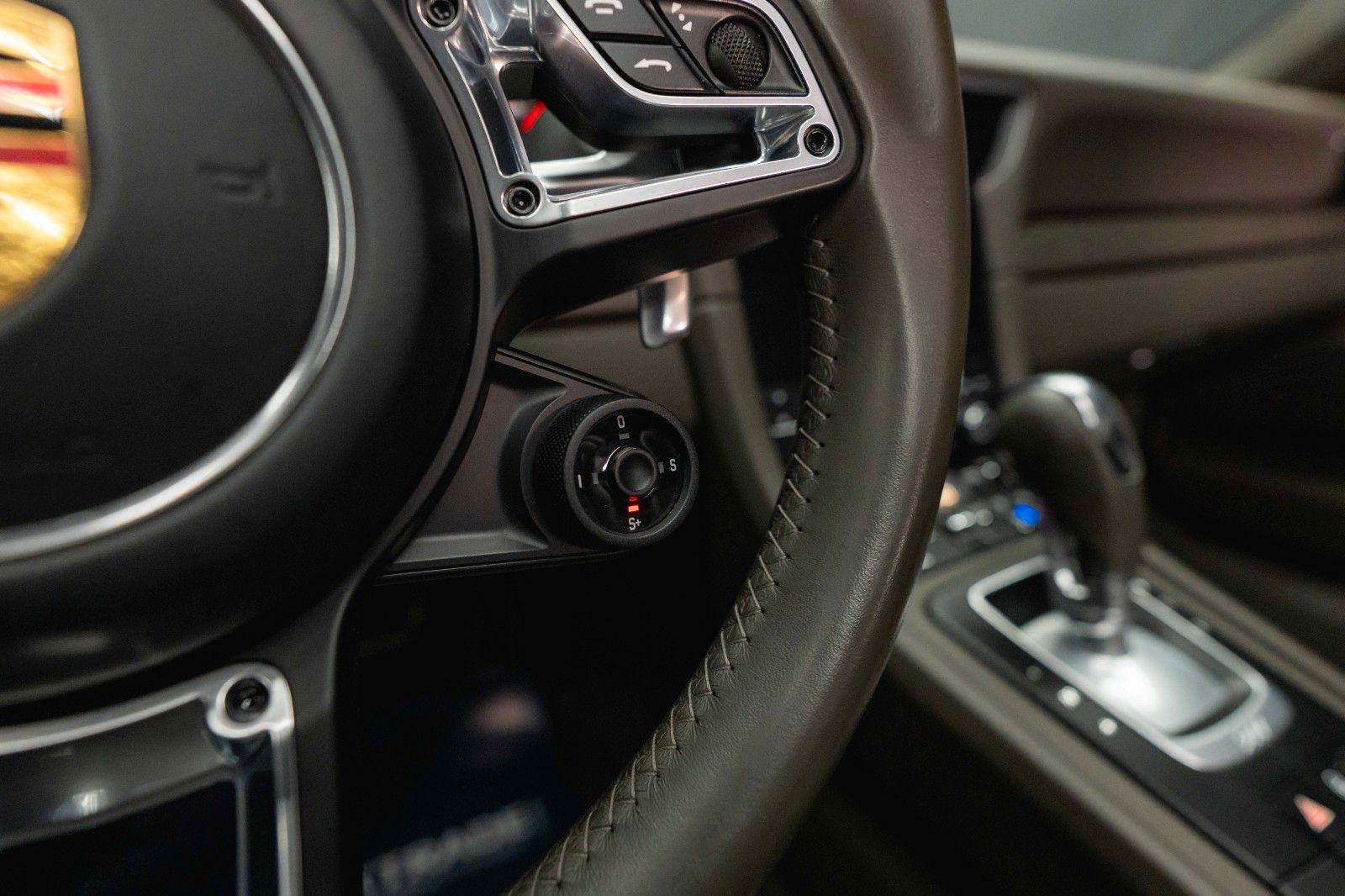 Fahrzeugabbildung Porsche 991.2 911 Carrera 4 S GTS Cabrio *Lift*Keramik*