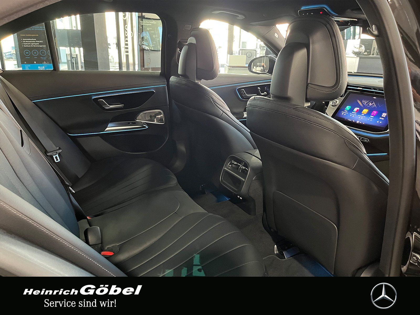 Fahrzeugabbildung Mercedes-Benz E 220 d Edition AMG PANO+DIGITAL.L+SITZKLIMA+20"