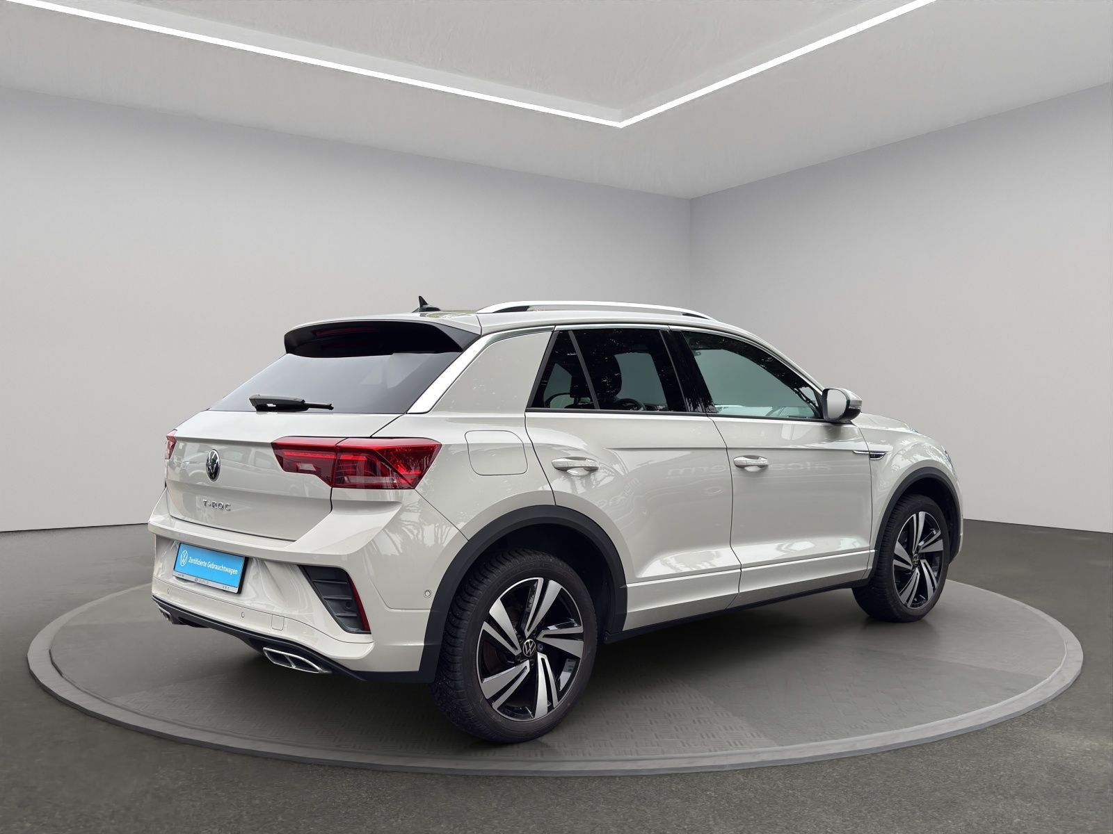 Volkswagen T-Roc 1.5 TSI DSG R-Line LED ACC KAMERA LENKRADH foto 4