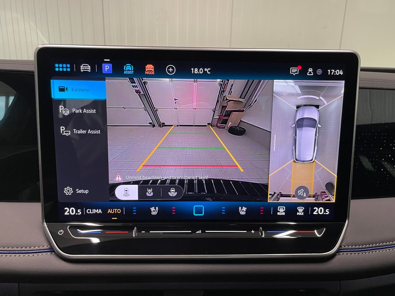 Tiguan R-Line 2.0 TDI DSG AHK PANO NAVI