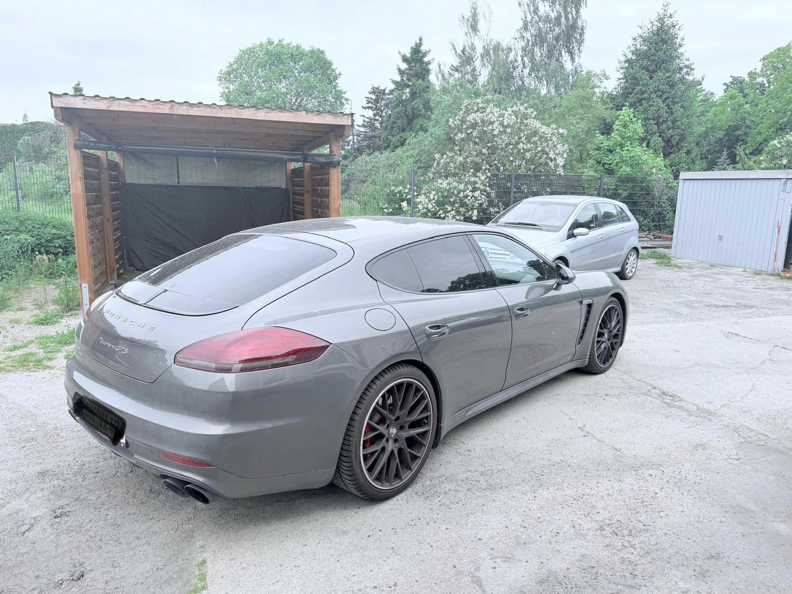 Porsche Panamera GTS 21 Zoll!