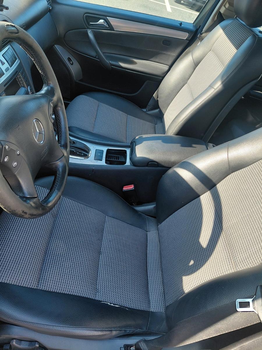 Mercedes-Benz 320 2004 — photo 6