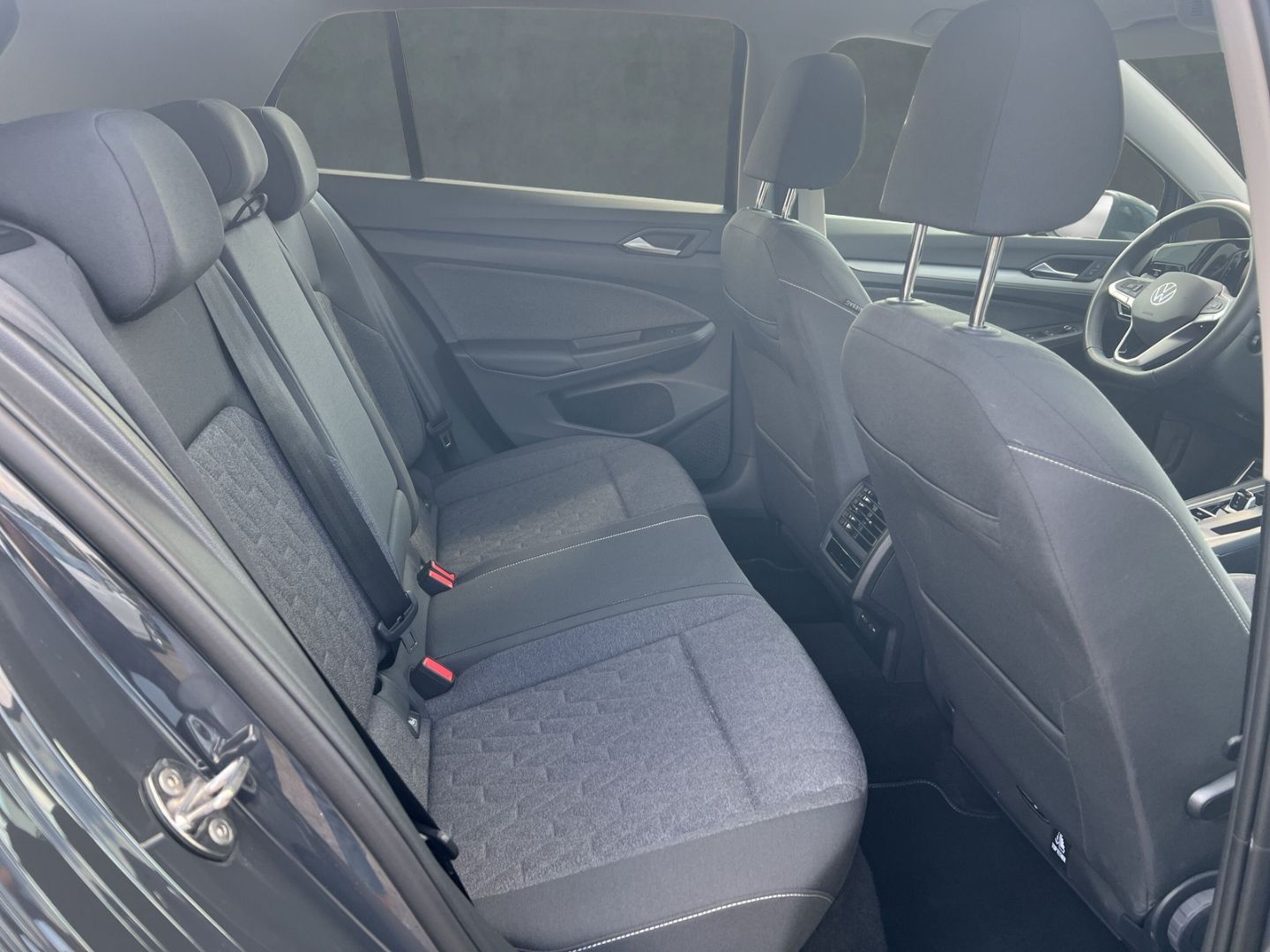 Golf VIII 2.0 TDI DSG Move Navi digitales Cockpi