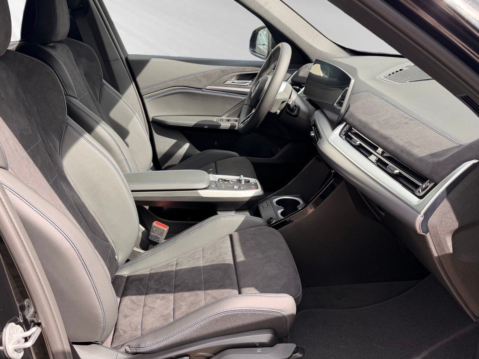 BMW iX1 - Bild 9