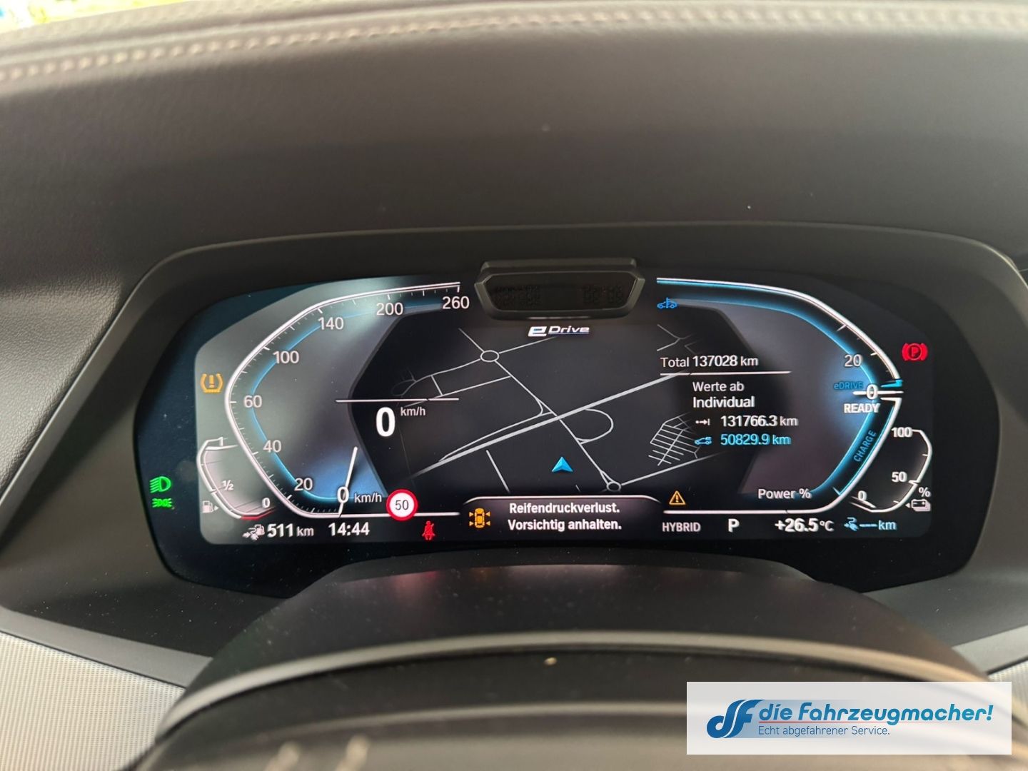 Fahrzeugabbildung BMW X5 xDrive 45 e xLine Park-Assistent Luftfederung