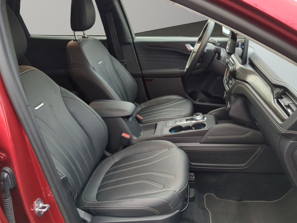Fahrzeugabbildung Ford Kuga Vignale 2.5 PHEV Automatik -AHK schwenkbar-