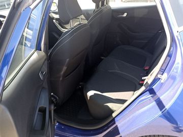 Ford Fiesta - 10