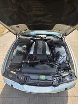 BMW 535i A  Sammlerzustand Kein Rost - silberne BMW 535