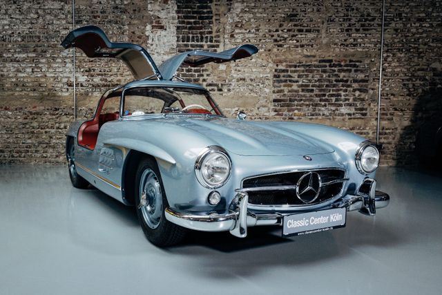 Mercedes-Benz 300 SL Flügeltürer Gullwing W 198 *Rudge Felgen