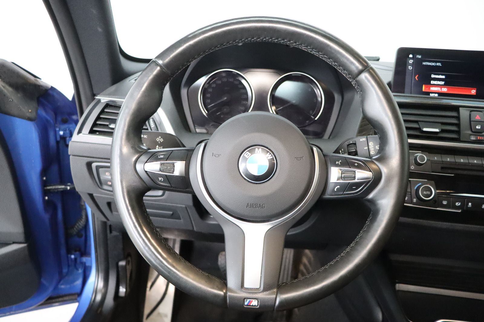 Fahrzeugabbildung BMW 120 xd * LED * Navi * Memory * 1. Hand * M-Paket