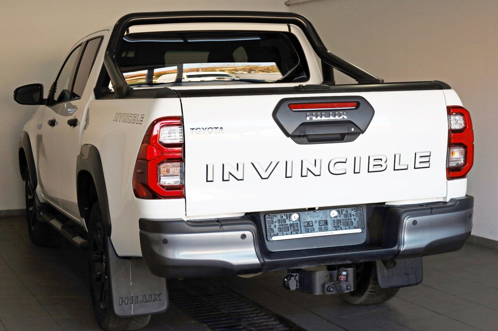 Fahrzeugabbildung Toyota Hilux 2.8 D4-D Invincible ,VOLL! ACC,JBL,LED,AHK