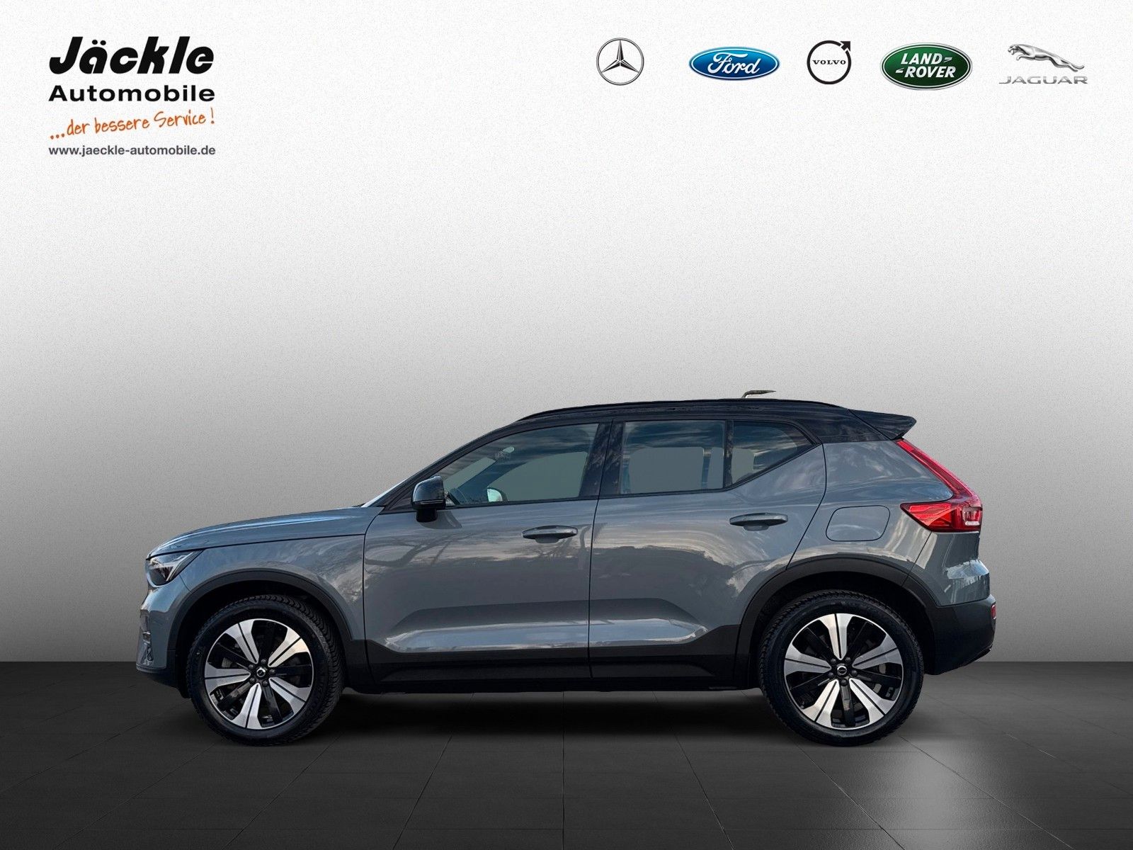 Fahrzeugabbildung Volvo XC40 Core Recharge 2WD, TEMPOMAT, ANHÄNGERKUPPLU