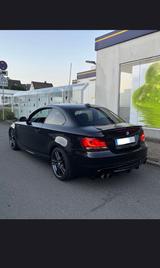 BMW Suche Bmw 125i e82 M paket Schalter - BMW 125 aus 2010