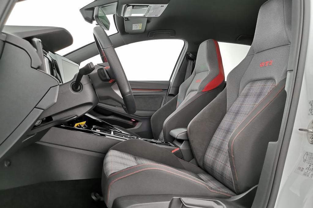 Volkswagen Golf GTI 2.0 TSI Klima*Tempo*Nav*PDC*RFK*SH