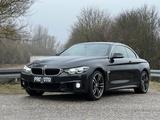 BMW 440i xDriveCabrio M Sport A M Sport - schwarze BMW 440