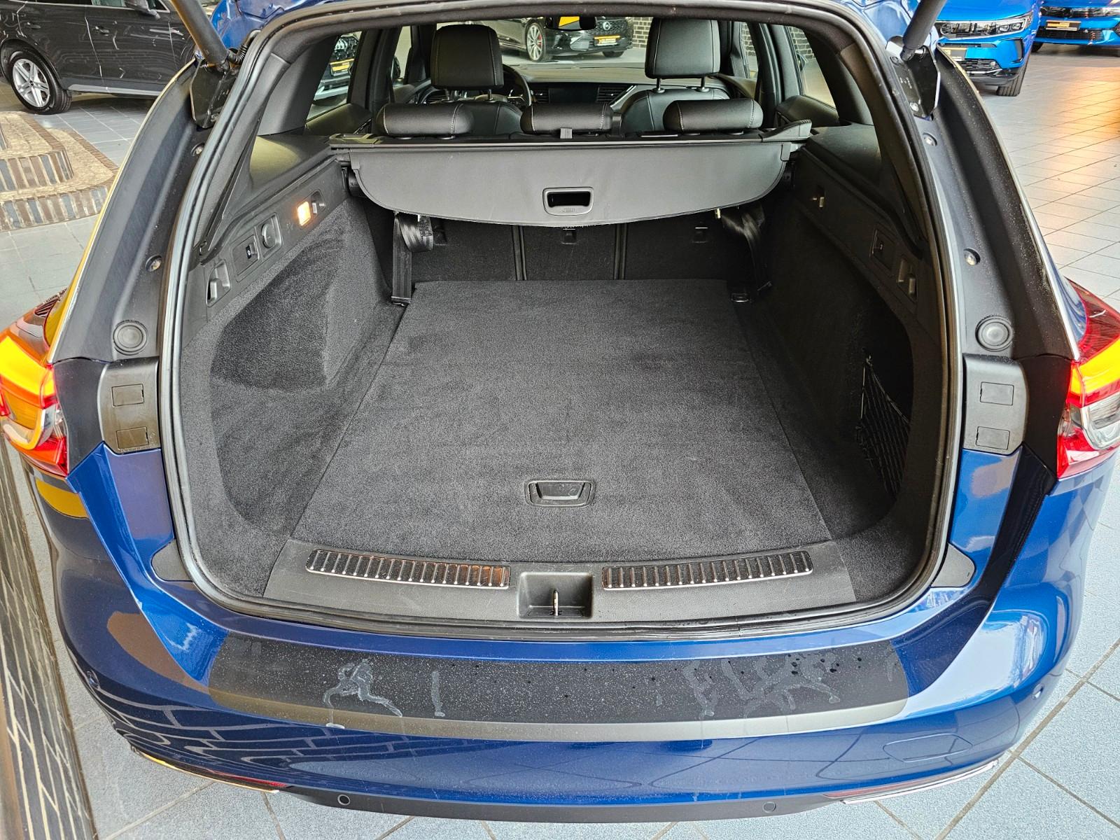 Opel Insignia B ST 2.0 Elegance Massage ACC AHK