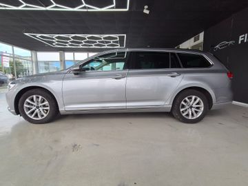 Volkswagen Passat Variant - 10