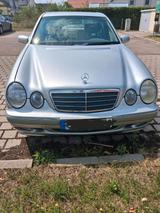 Mercedes-Benz Mercedes E 200  CDI, BJ 2000,  132 000 km ... - gebrauchte Mercedes-Benz E 200 aus dem Jahr 2000