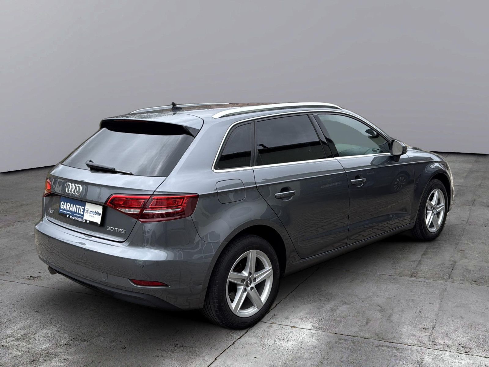 Fahrzeugabbildung Audi A3 Sportback 30 TFSI basis