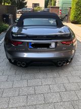 Jaguar F-Type 5.0 L V8  SVR ohne OPF - Jaguar F-Type mit Benzin-Antrieb: Allradantrieb, Cabrio