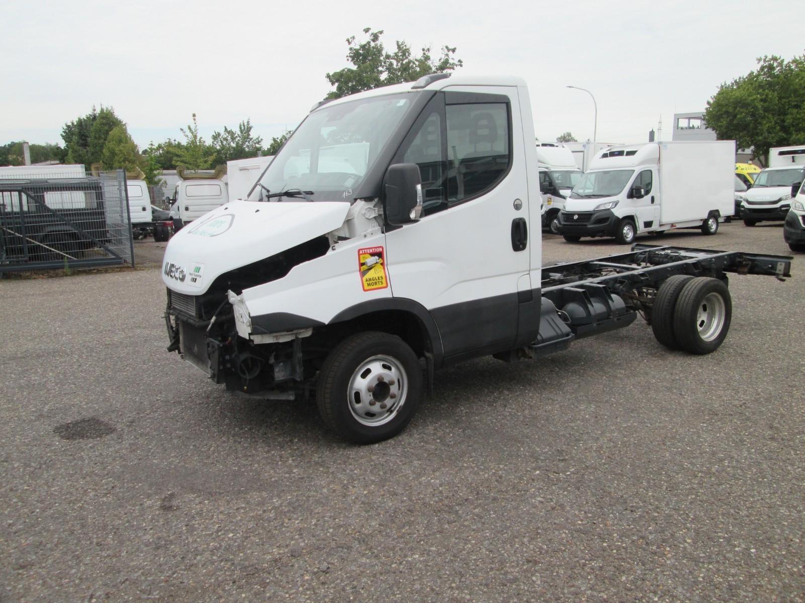 Iveco 40 C14 CNG 3.0 *Fahrgestell*Euro6*Klima*
