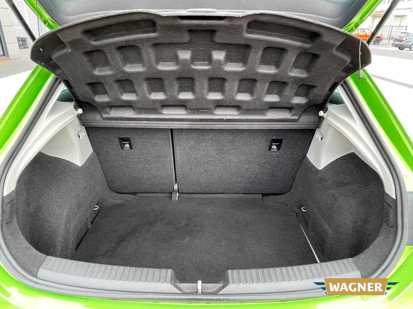 Fahrzeugabbildung SEAT Leon SC FR Automatik Klimaautomatik LED