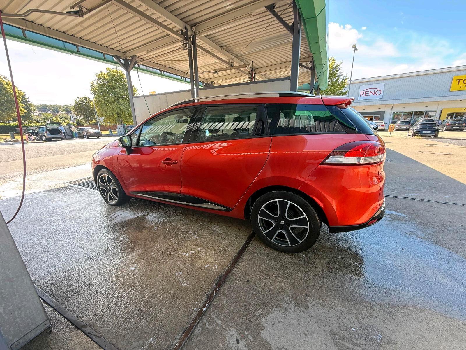 Renault Clio 2015 — двигун 90 HP (66kW)