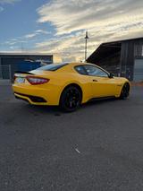 Maserati Granturismo 4.7 V8 S MC Sport Line Carbon - Maserati Granturismo aus 2011