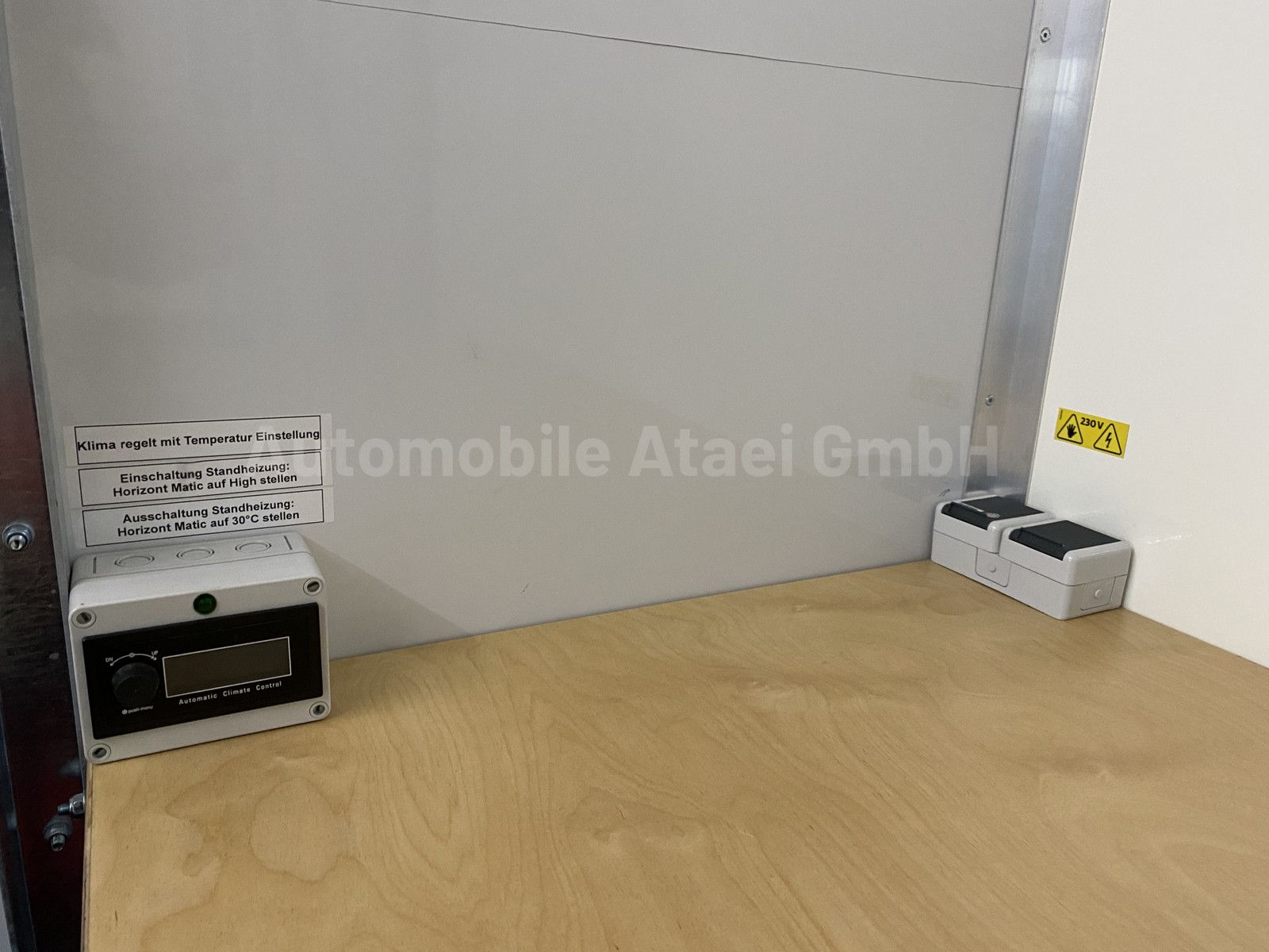 Fahrzeugabbildung Iveco Daily 72C21 *Generator+Wechselrichter+230V* 7253
