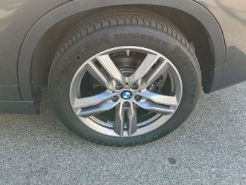 BMW X1 xDrive20d A M Sportpaket Head-Up LED RFK Shz