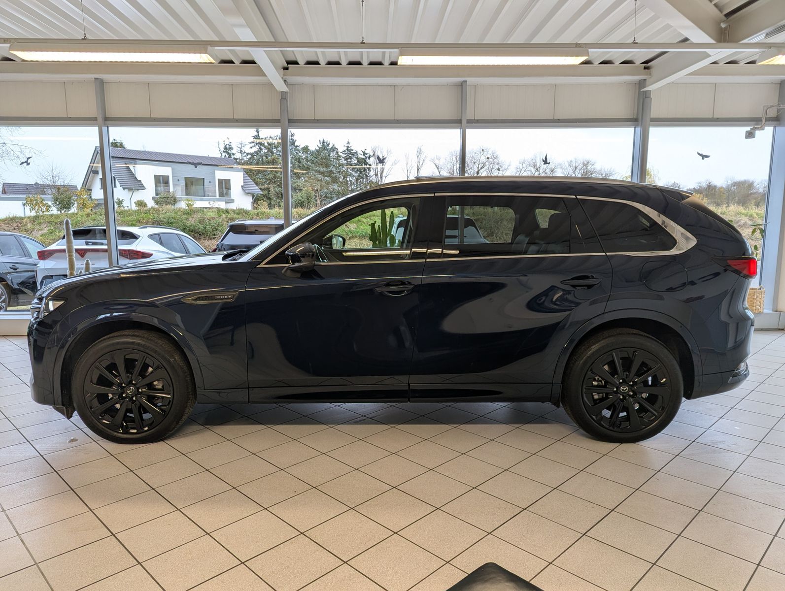 MAZDA CX-80 2.5SKYACTIV PHEV 327 HOMURA+ 7-Sitze Pano - Image 4