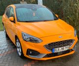 Ford Focus 2,3 EcoBoost ST Styling Vollaustattung! - Ford Focus: Orange