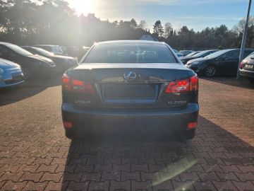 Lexus IS 220 - 6