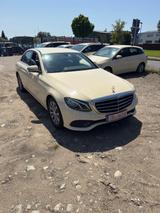 Mercedes-Benz 200 - Mercedes-Benz 200 aus 2017