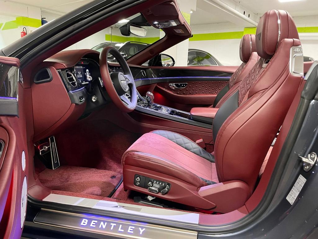 Bentley Continental GTC