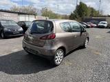 Mitsubishi Colt XTRA - Mitsubishi Colt mit Benzin-Antrieb: Kleinwagen, Schaltgetriebe