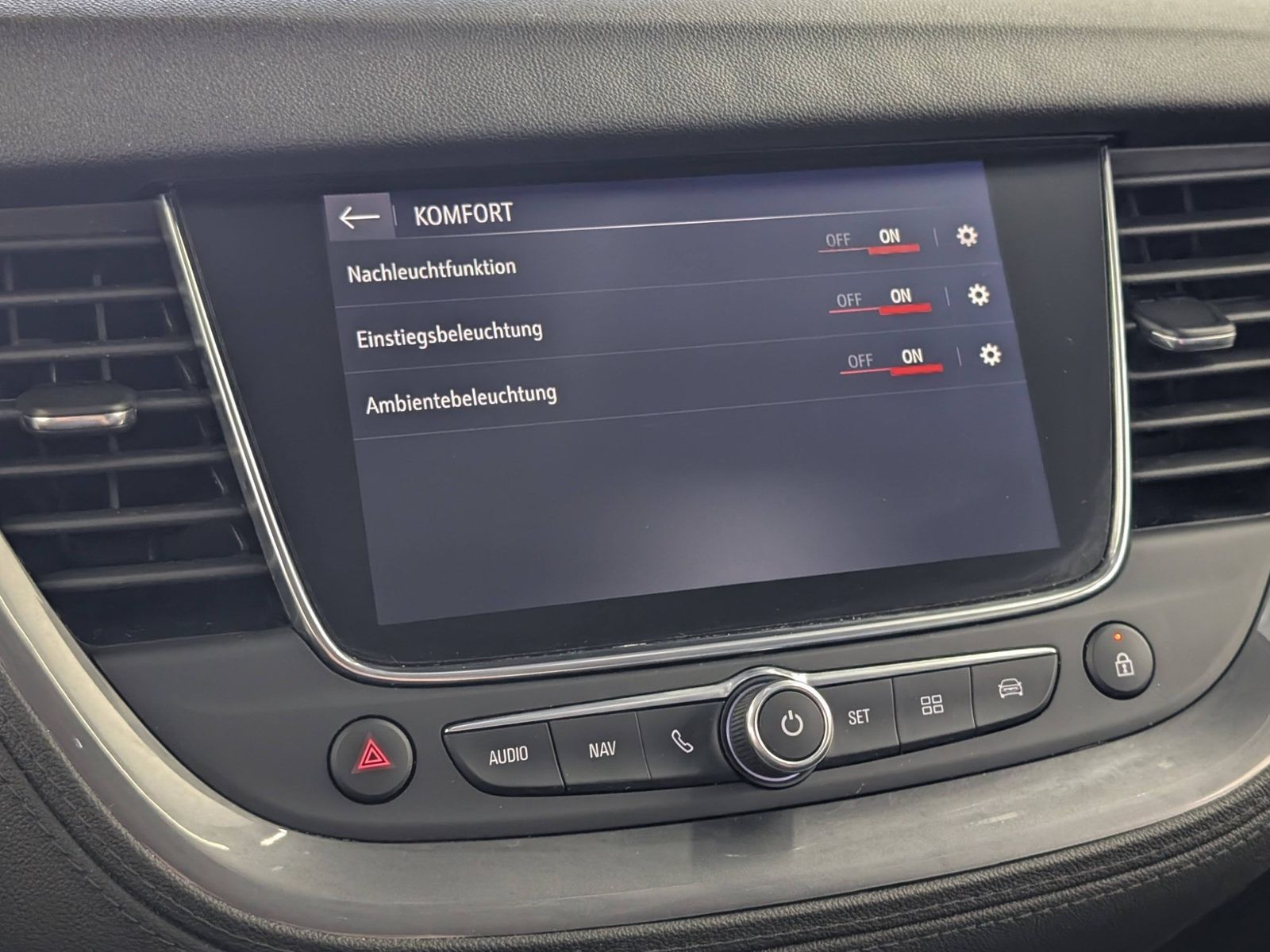 OPEL Grandland X  1.2 Turbo Ultimate Navi SHZ LED – Bild 32