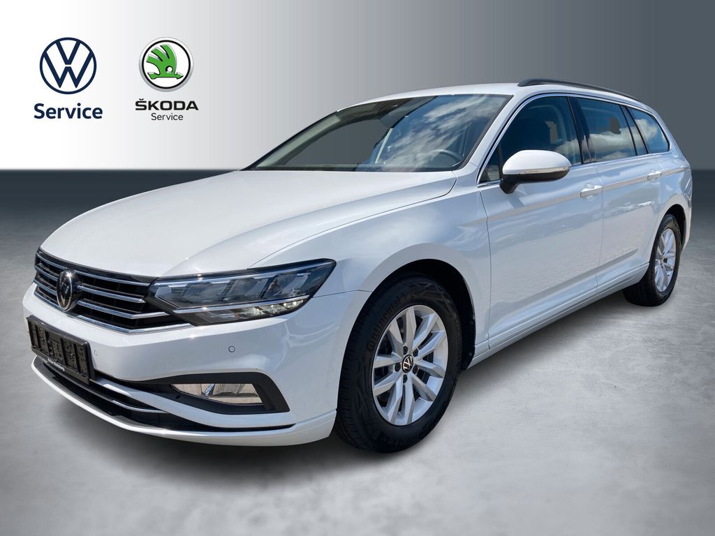 2023 Volkswagen Passat Variant