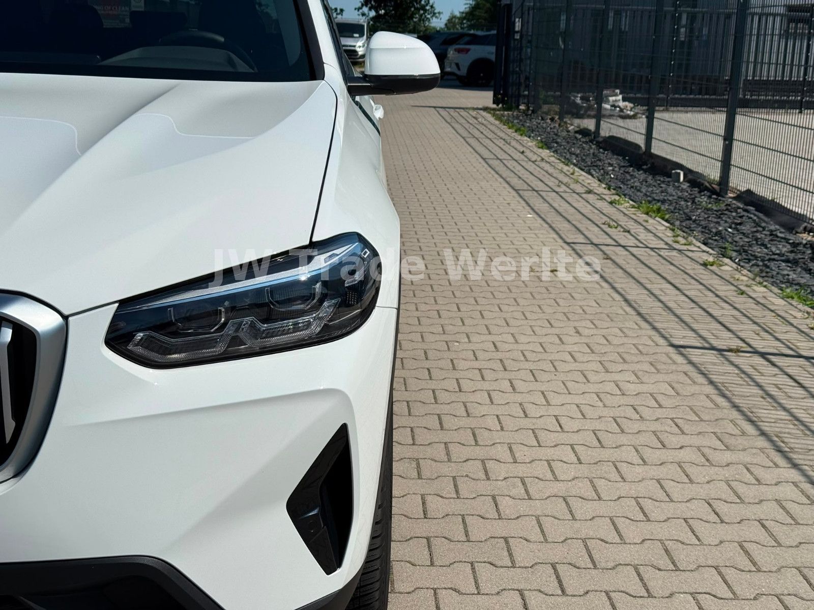BMW X3 xDrive 20 d AHK LED LiveCockpit Kamera PDC foto 4