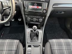 Fahrzeugabbildung Volkswagen Golf VII Variant GTD -DYNAUDIO*BiXen*Sitzhzg*PDC