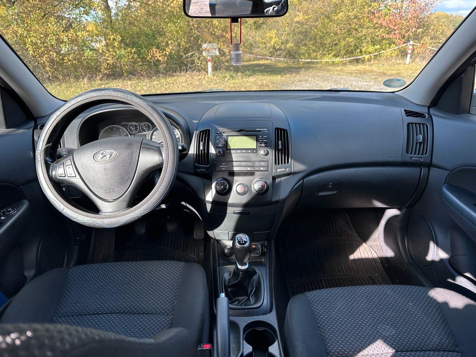 Hyundai i30 2011 — photo 5