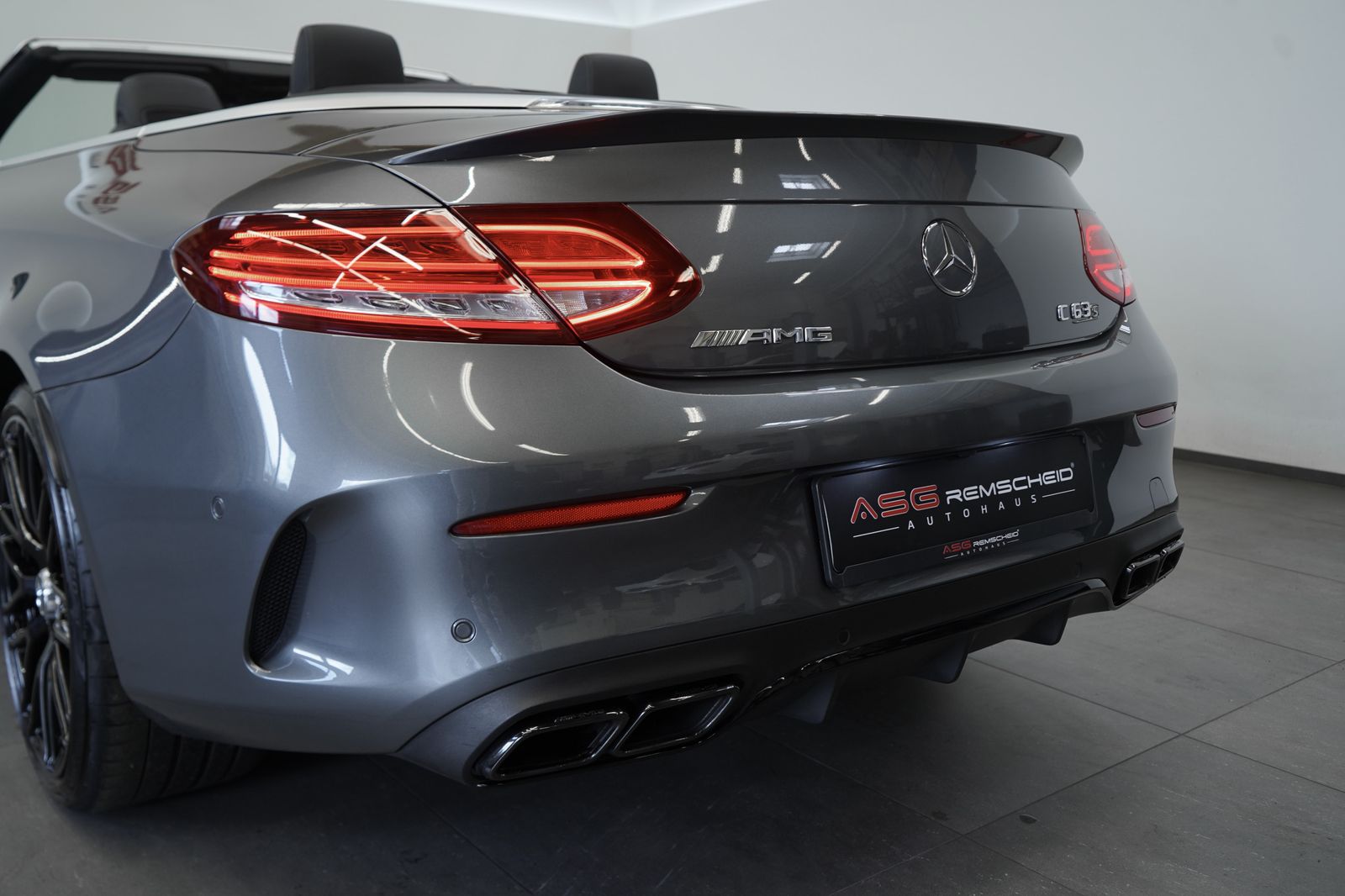 Mercedes Benz C 63 Amg