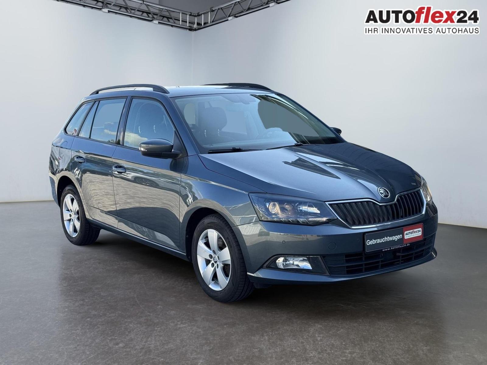 Skoda Fabia Combi 1.0 TSI Style Einparkhilfe 2 x An...