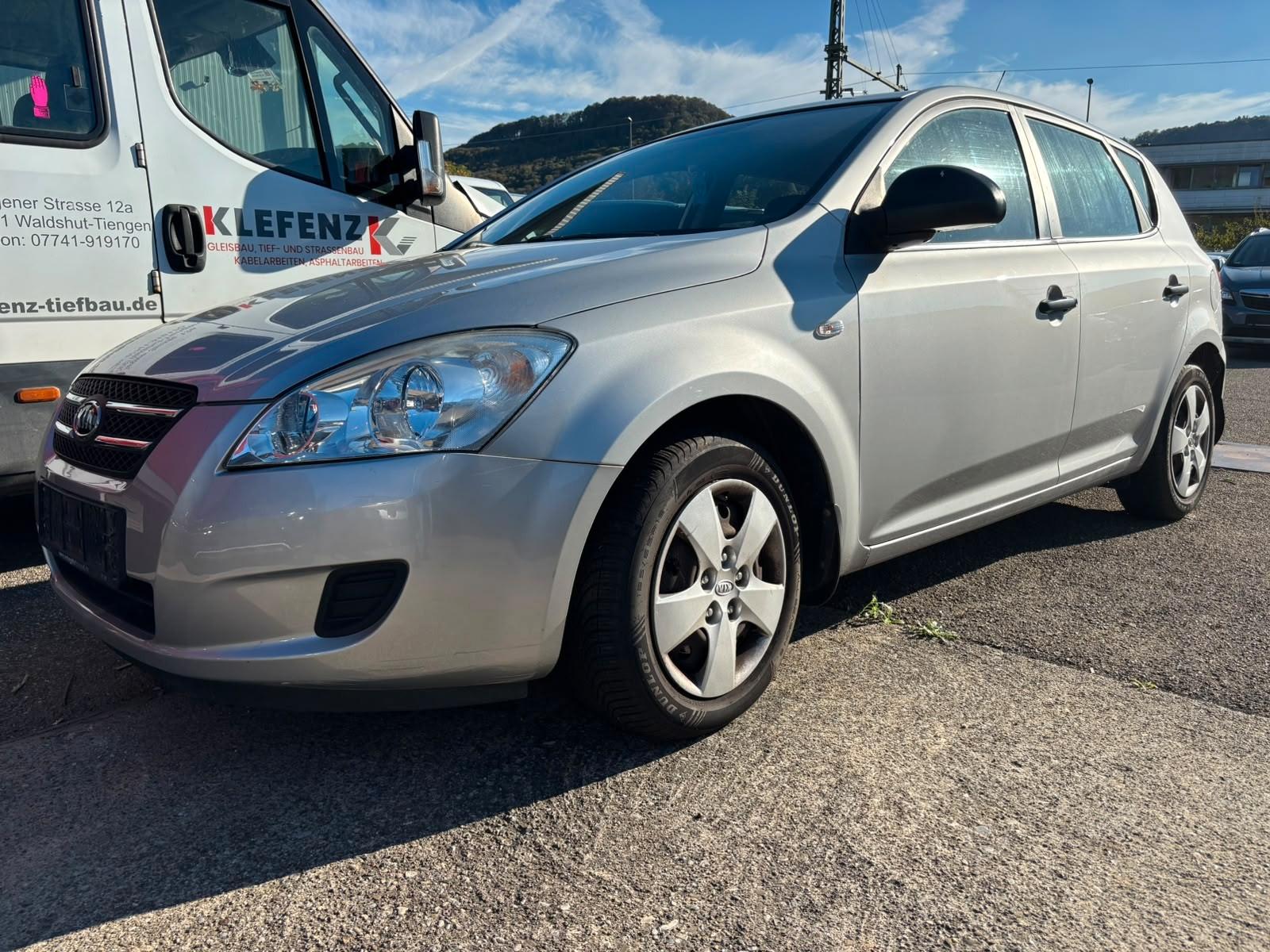 Kia cee'd / Ceed