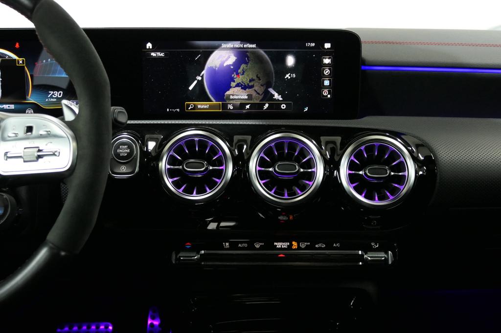 Mercedes-Benz CLA 45 AMG Shooting Brake