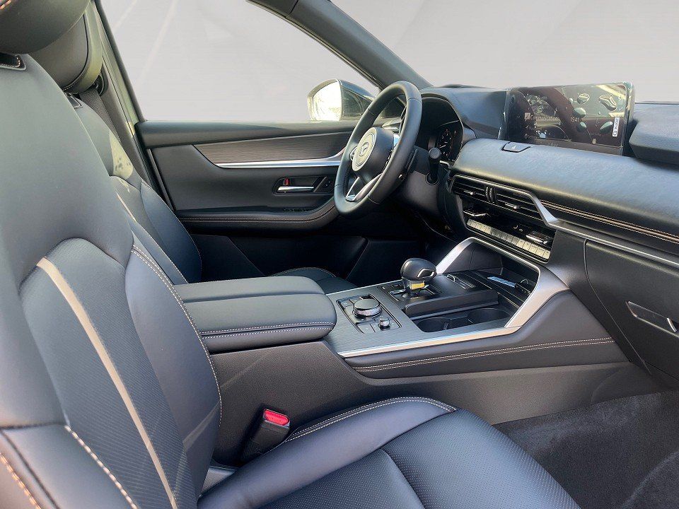 Fahrzeugabbildung Mazda CX-80 3.3d 254PS A/T AWD Homura PANO