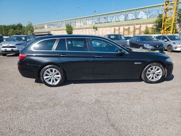 BMW 525 - 12