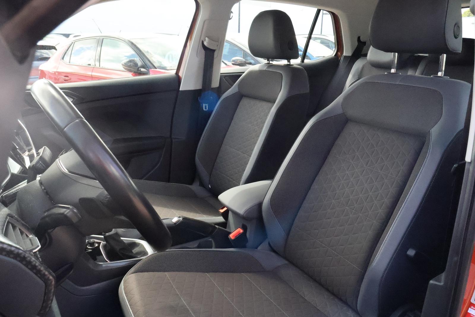 Volkswagen T-Cross 1.0 Basis Navi Tempomat Sitzheizung PDC